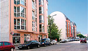 Straßenansicht an der Pfotenhauerstraße in Dresden